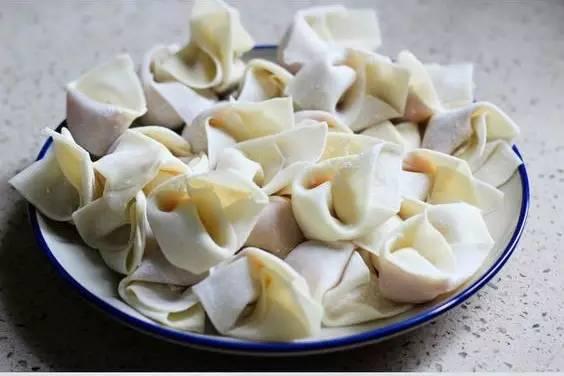 馄饨包法视频,轻松制作美味馄饨