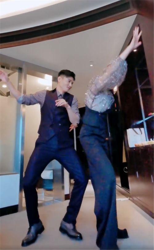 张晋跳舞视频,一段惊艳的舞蹈之旅